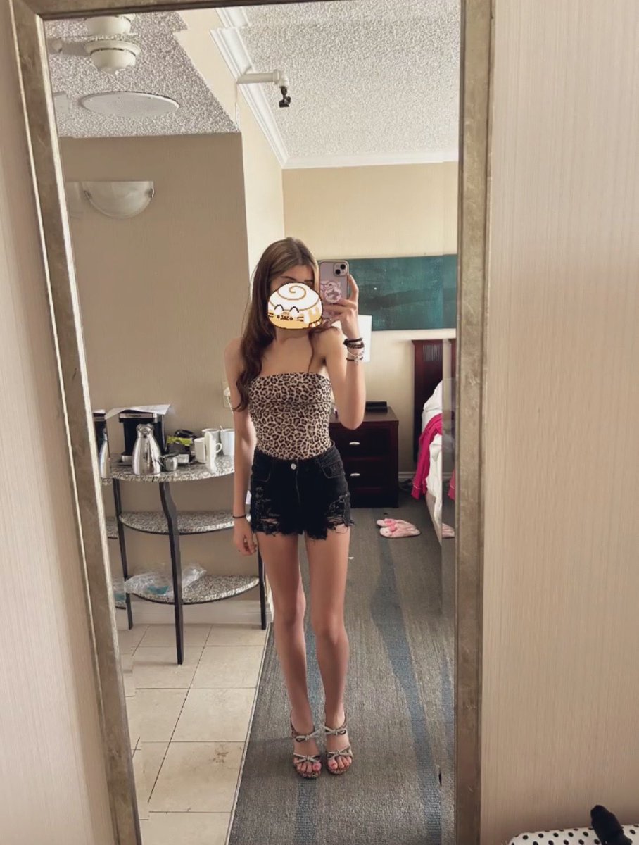 gabi ❦ tweet media