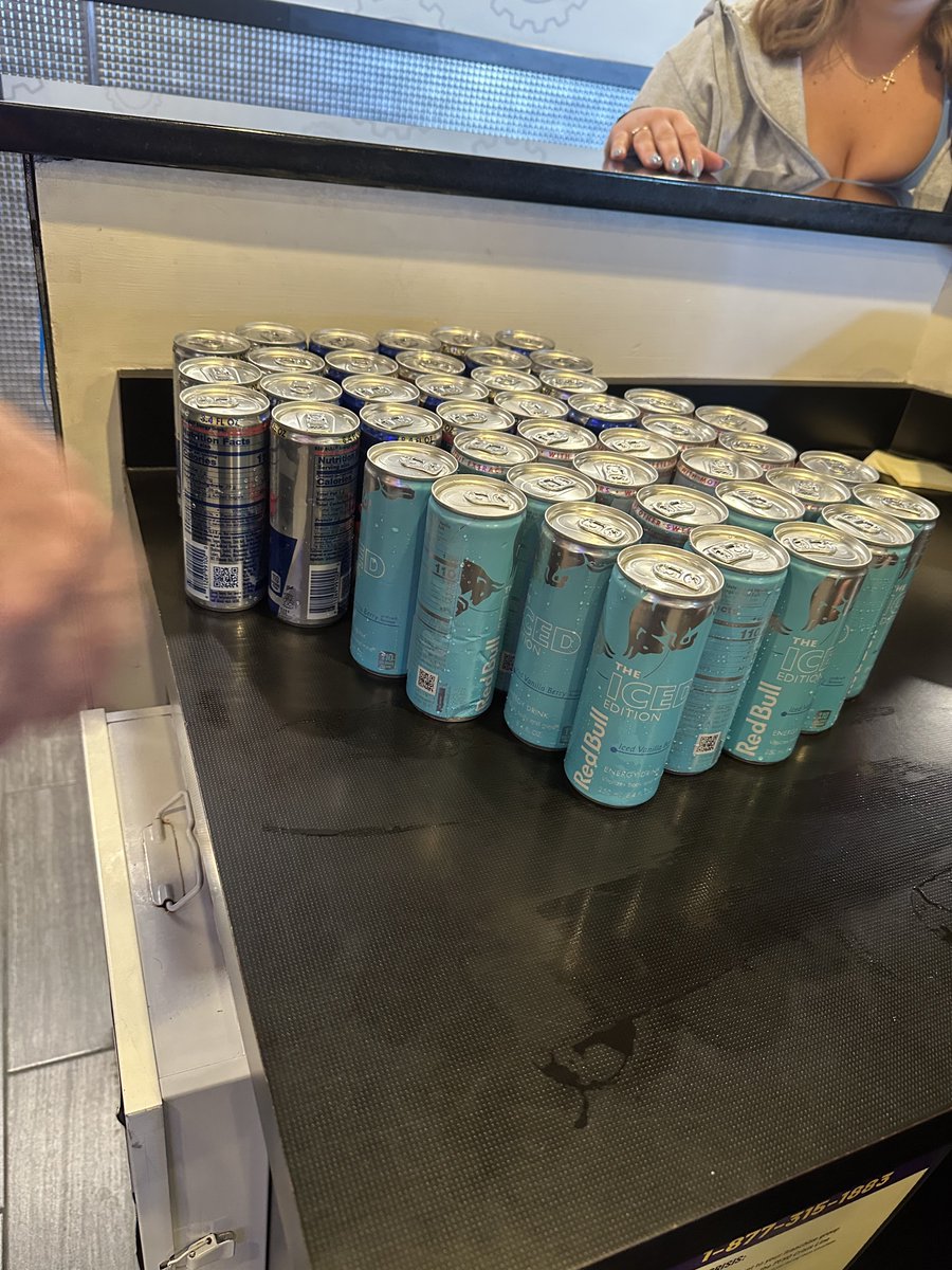 ryno 🦈 tweet media