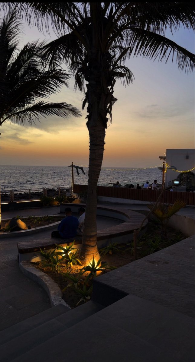 BioRanaa's tweet photo. يا بحر ضايع فيك الشط والمرسى🌊 https://t.co/1Spxt2teex
