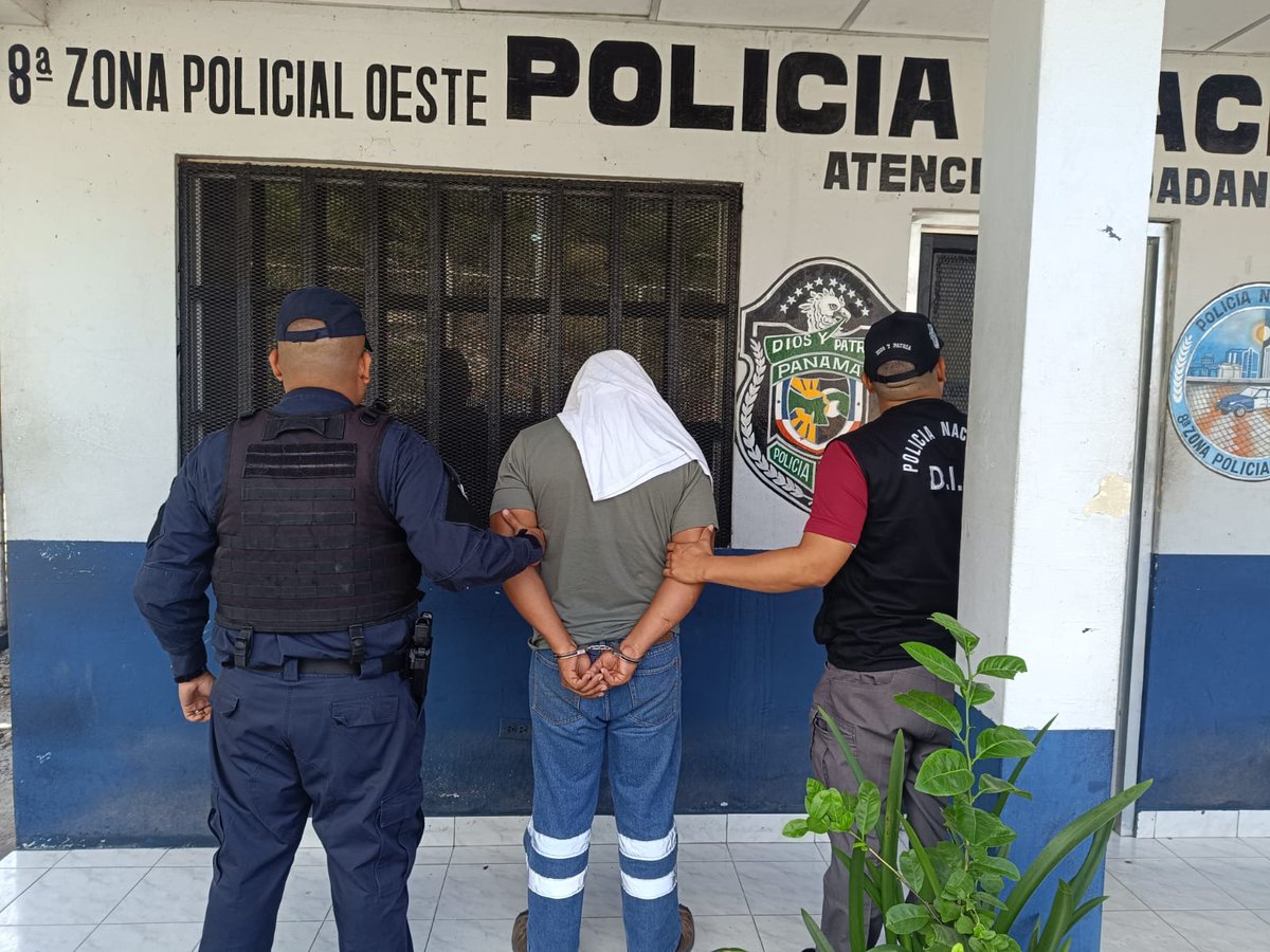 policiadepanama's tweet image. #Ancón | Aprehendimos a un hombre de 33 años por su presunta vinculación con un delito contra la libertad e integridad sexual, en la modalidad de corrupción de menores. #PlanFirmeza