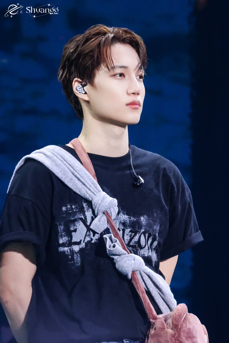 Jongin Pics ♡ tweet media