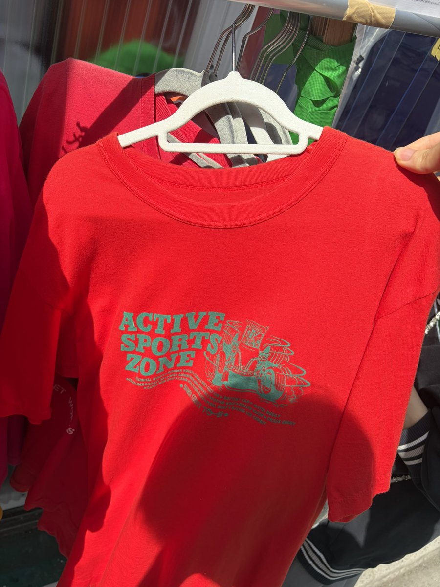 PostInternet tweet media