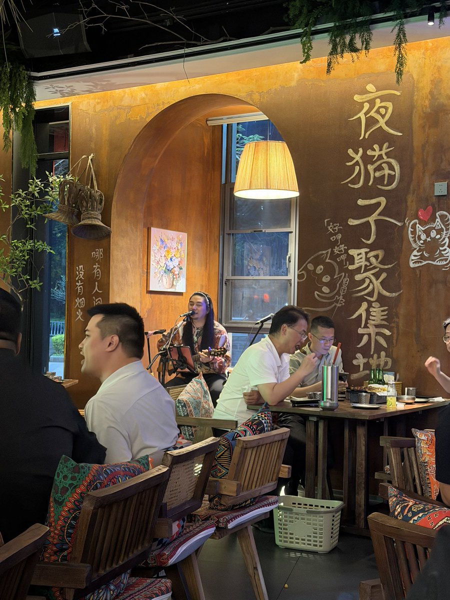 _91825897's tweet photo. 每天都在反省中减肥 https://t.co/fiPRSeHIOs