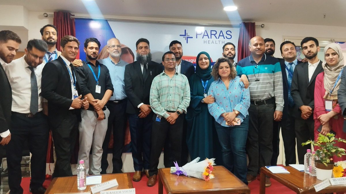 AsimaN121's tweet image. Paras Health Srinagar conducted a health awareness programme in Sopore, promoting preventive care &amp;amp; community well-being.

Such initiatives strengthen public health and build a healthier society.

#HealthAwareness #Srinagar #Sopore #CommunityHealth #nolimit