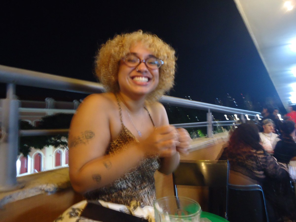 oli🔺 perícia na delícia tweet media