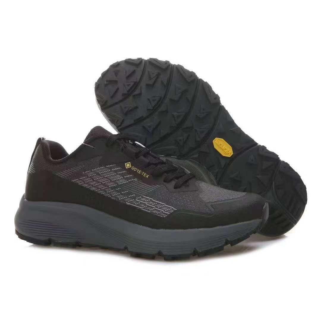Naberz shoes tweet media