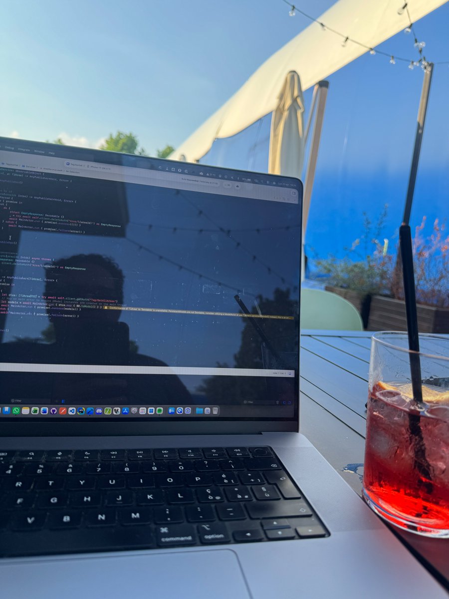 TagJournalApp's tweet image. My youngest son has tennis lessons on Monday afternoons, so... we have to stay in shape and keep working on TagJournal

#buildinpublic #productivity