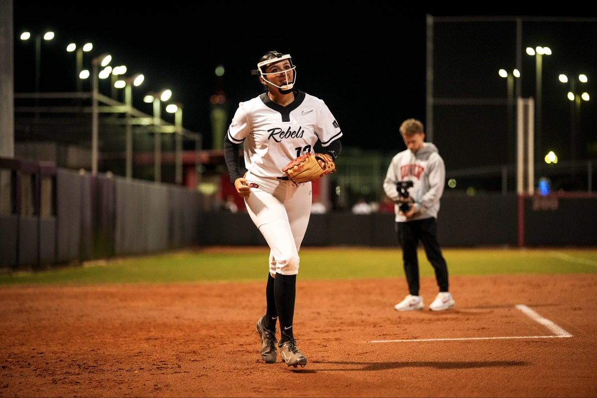 UNLV Softball tweet media