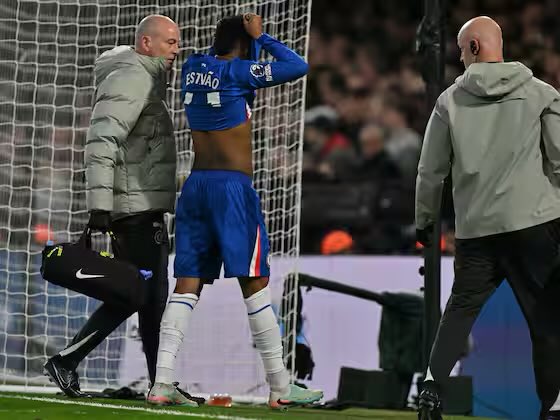 The12thMan001's tweet image. 🎙️🔵 | Rosenior on Estevao Willian

🗣️“Estevao is definitely out, which is a real shame and we are doing further tests into the extent of his injury.”