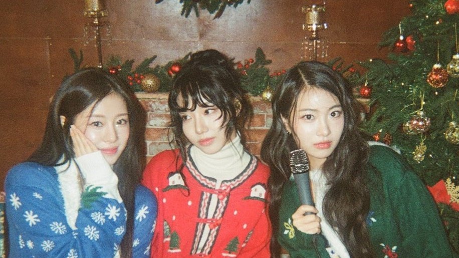 can't wait to have my favorite trio back <3

#아란 #aran #sio #saena #ablume