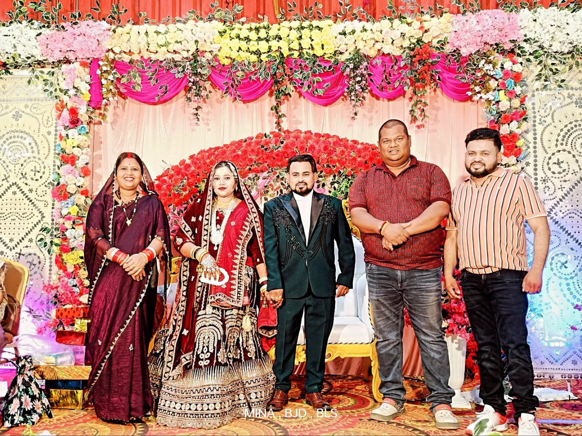 mina_smt's tweet image. ବାଲେଶ୍ଵର ସହର ଅର୍ନ୍ତଗତ ମାଣିଖମ୍ବ ଅଞ୍ଚଳର Sk Habib ଏବଂ Nasima Khatun ସର୍ବଦା ଖୁସିରେ ରୁହନ୍ତୁ....

#HappyMarriageLife #happymarriedlifebothofyou #GodBlessYou #highlightseveryone #BJDStandsWithOdisha  #minamohanty