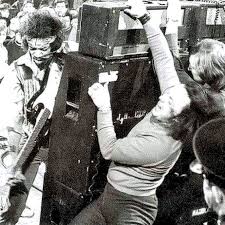 The Crack Emcee tweet media