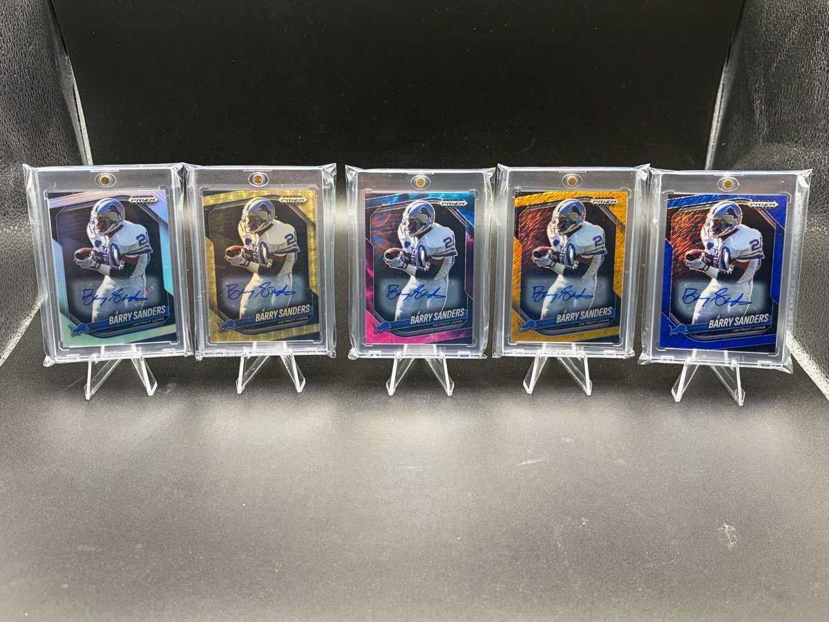 ALTPEPEEEEEEE's tweet photo. Another @BarrySanders rainbow completed.  2025 Prizm Black auto rainbow. 🔥🥵🥳 thank you to all that helped me complete another goat rainbow! https://t.co/9GHc36651f