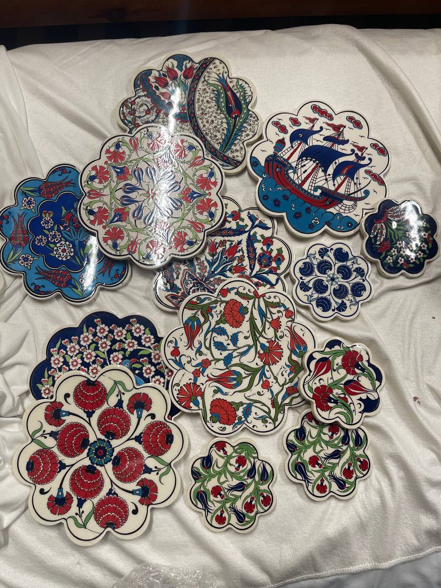 STWCcharity's tweet image. Another week, some more fantastic items for sale to share with you. These and so much more available from our amazing charity warehouse, The Circulatory! 
📍At: 18 Southsea Rd, Kingston upon Thames, KT1 2EH.
#CircularEconomy #Reuse  #Upcycle #Recycle #Charity #KingstonUponThames