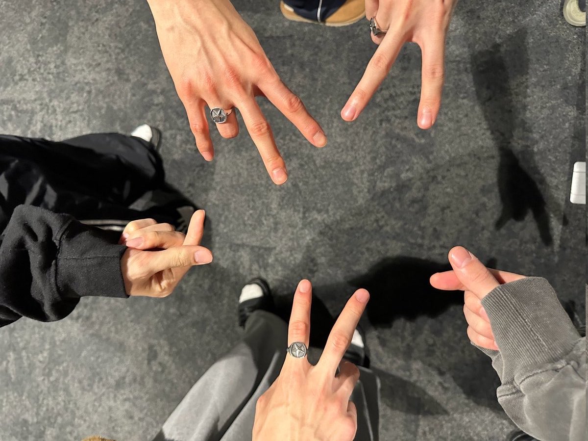 yue loves ghost girl🪾 tweet media