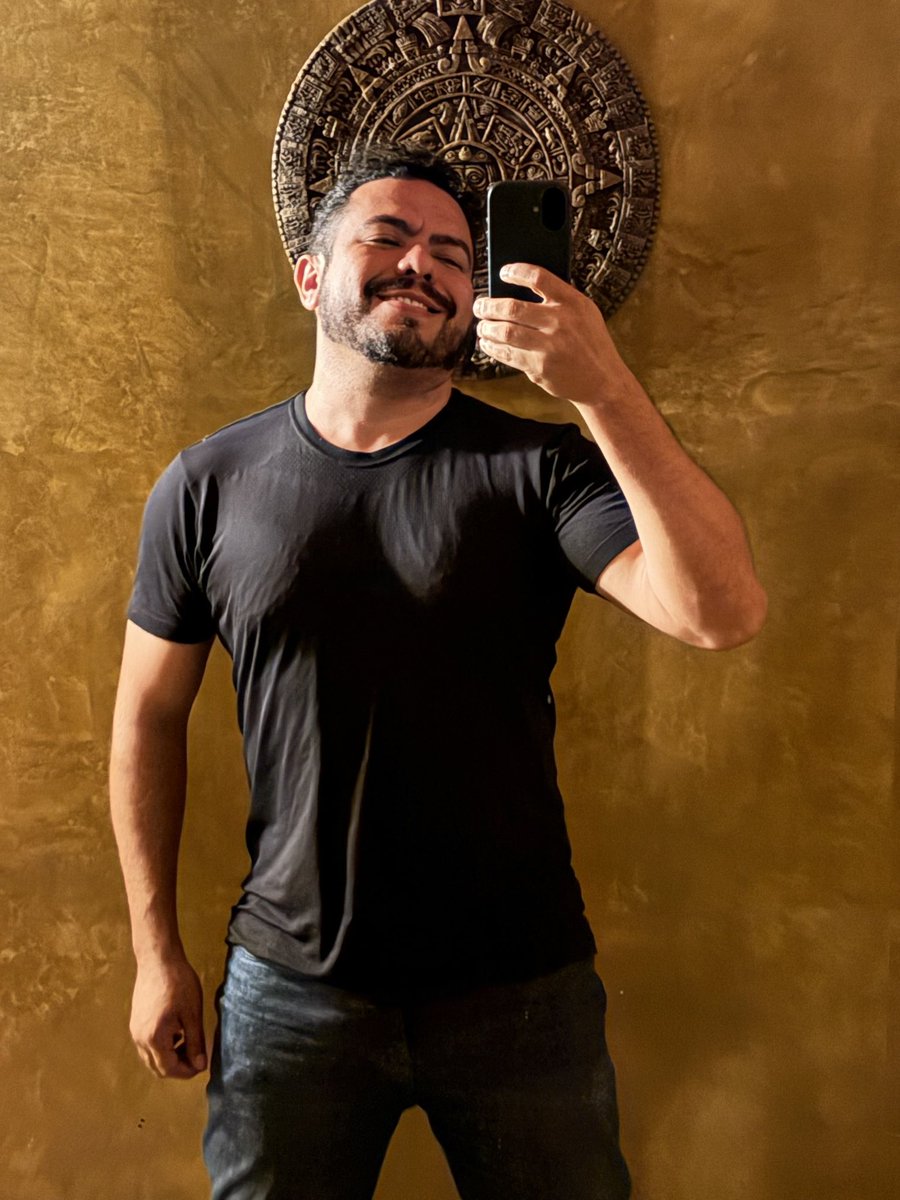 danoinho tweet media