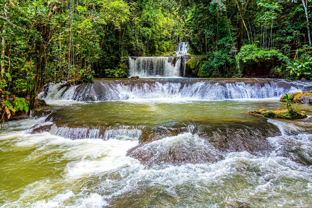 wcchen's tweet image. #Jamaica’s 20 Top-Rated Attractions:

1.  Blue Hole (St. Ann)
2.  Seven Mile Beach (Negril) 
3.  Dunn’s River Falls &amp;amp; Park (St. Ann)
4. Martha Brae River (Trelawny)
5.  Doctor’s Cave Beach (Montego Bay) 
6.  YS Falls (St. Elizabeth)
7.  Reach Falls (Portland)
8.  Bloody Bay