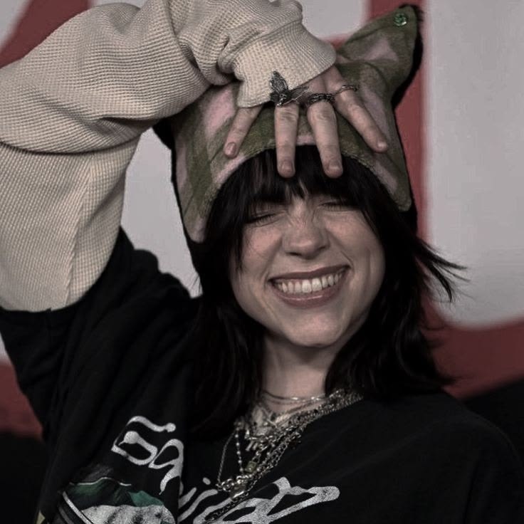 kamiChatterbox's tweet image. 4 singers/ bands u like &amp;amp; 4 oomfs

@kuntyxwgg @elsning2 @miobyers @itakebylerpills