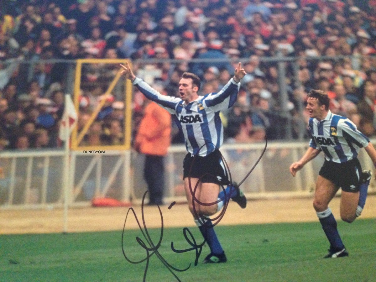 DunsbyOwl tweet media