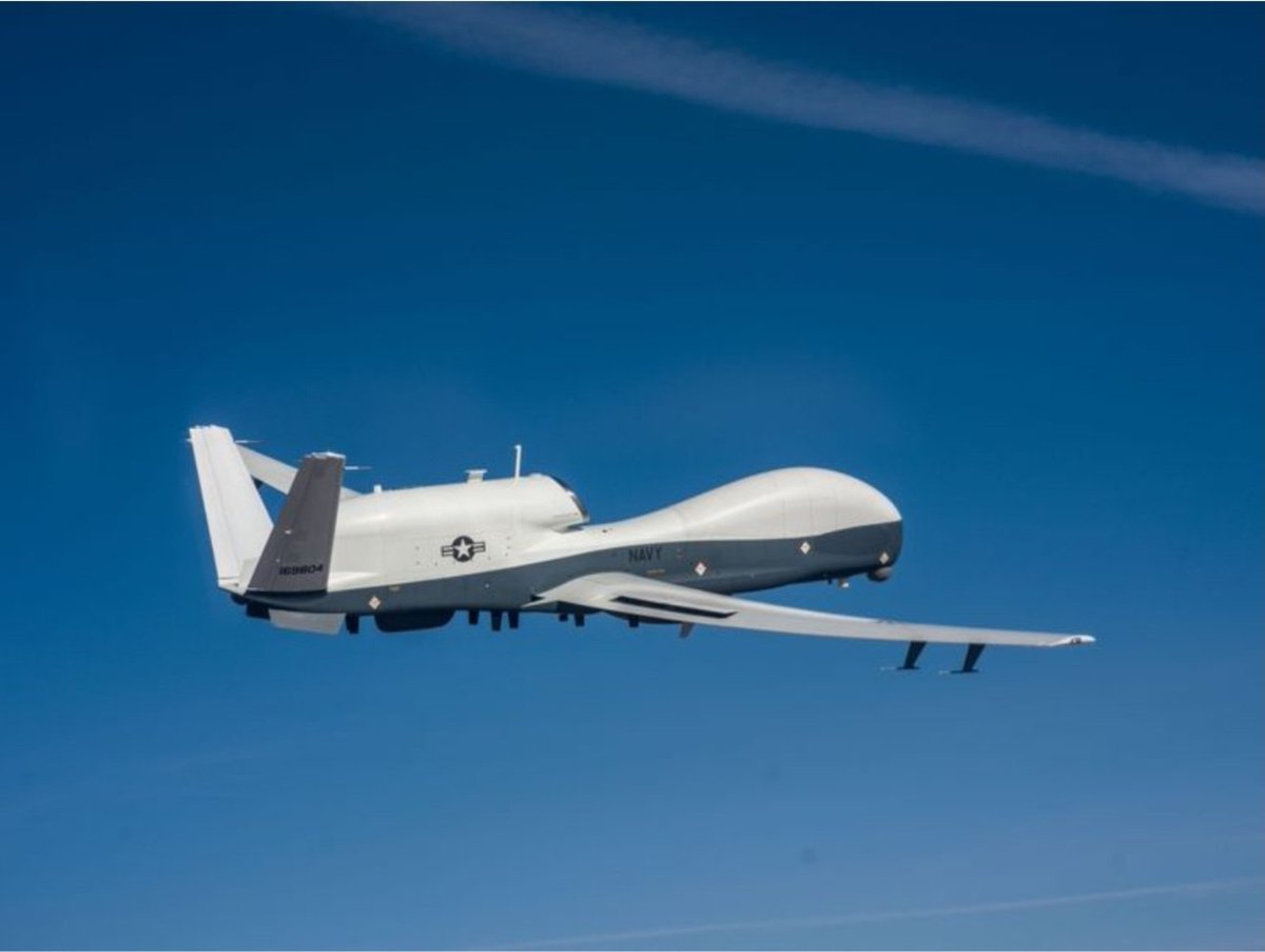 FlconEYES's tweet image. Servicio de Drone activo hacia el Golfo de América. 
MQ-4C Triton 🇺🇲(Not a P-A) #AE687C / BLKCAT5
=&amp;gt; t.ly/dvA3Z
#AvGeek #ADSB #planespotting #20Abr