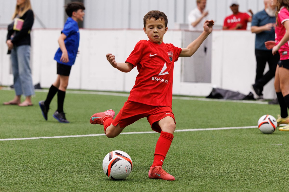 BSNSPORTS's tweet image. We’re proud to partner with Colorado EDGE Soccer Club ahead of the Fall 2026 season.

The future of club gear starts here. Read the full release at bit.ly/3OlpB8X.

#BSNSPORTS #Nike #ClubDirect @realcoedge