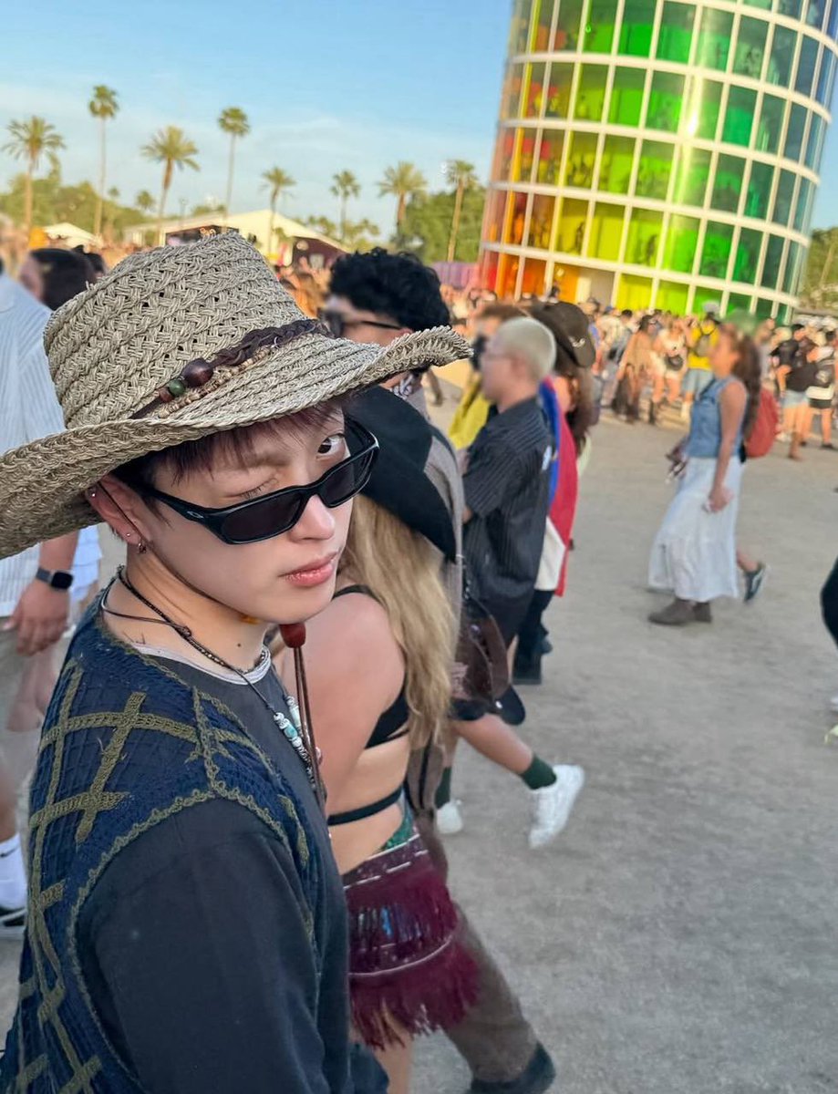 диди||поиск мью tweet media