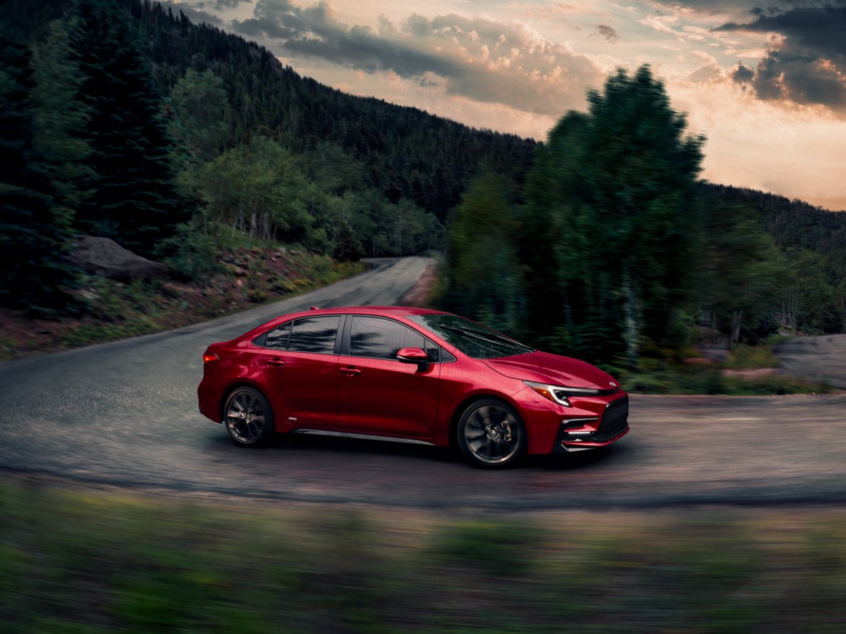 Two ways to make the most of your day. Choose between Corolla's responsive gas powertrain or Corolla Hybrid's hybrid powertrain that helps maximize efficiency. #Toyota #Corolla