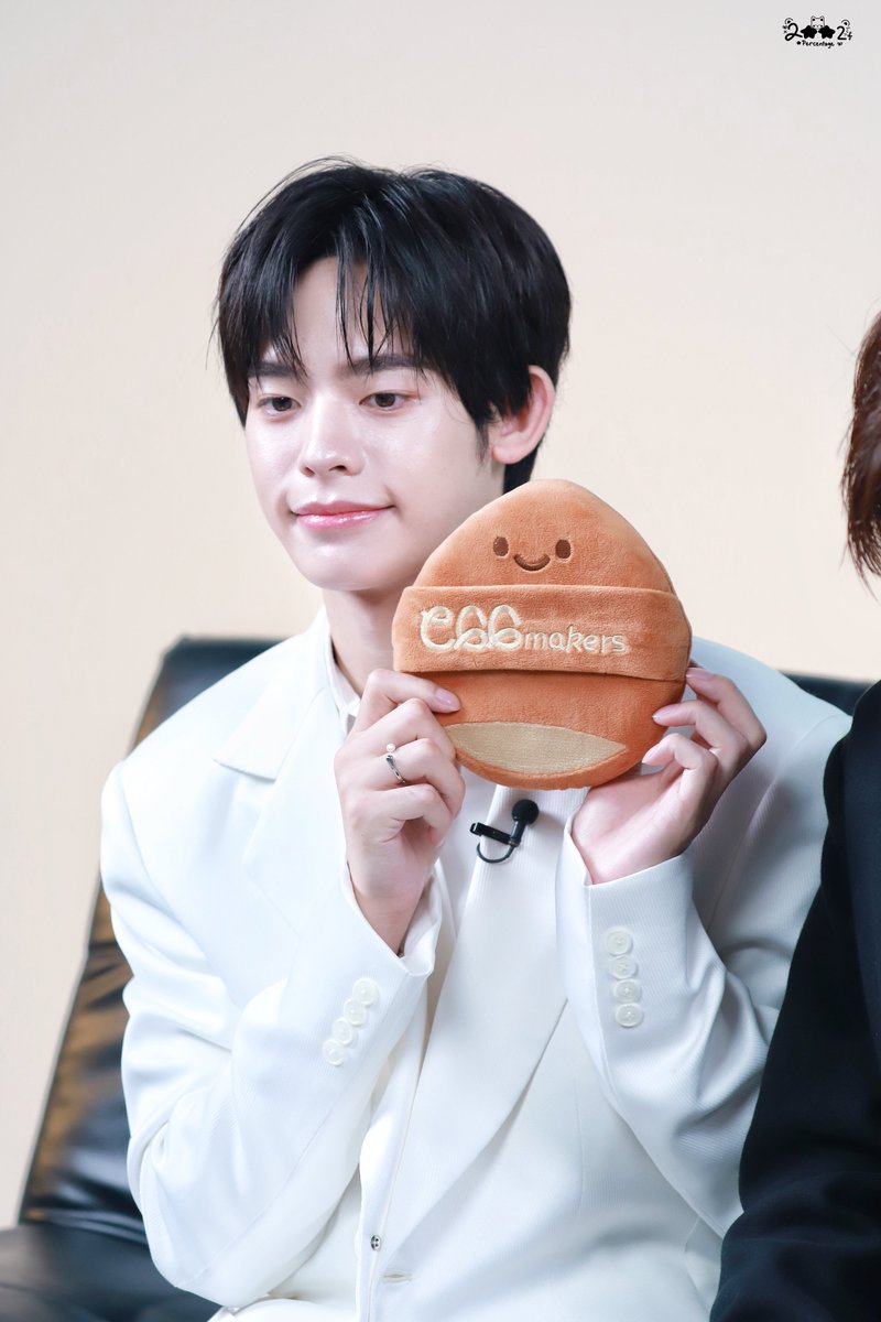 2002% (𝘴𝘭𝘰𝘸 𝘮𝘰𝘥𝘦) tweet media