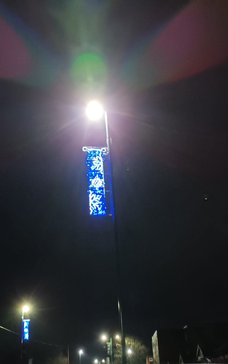 BellionJulie's tweet photo. When i take photos i never know how they turn out like this one was  taken at christmas time 2025 taken in nottingham england https://t.co/UVHqsogEor