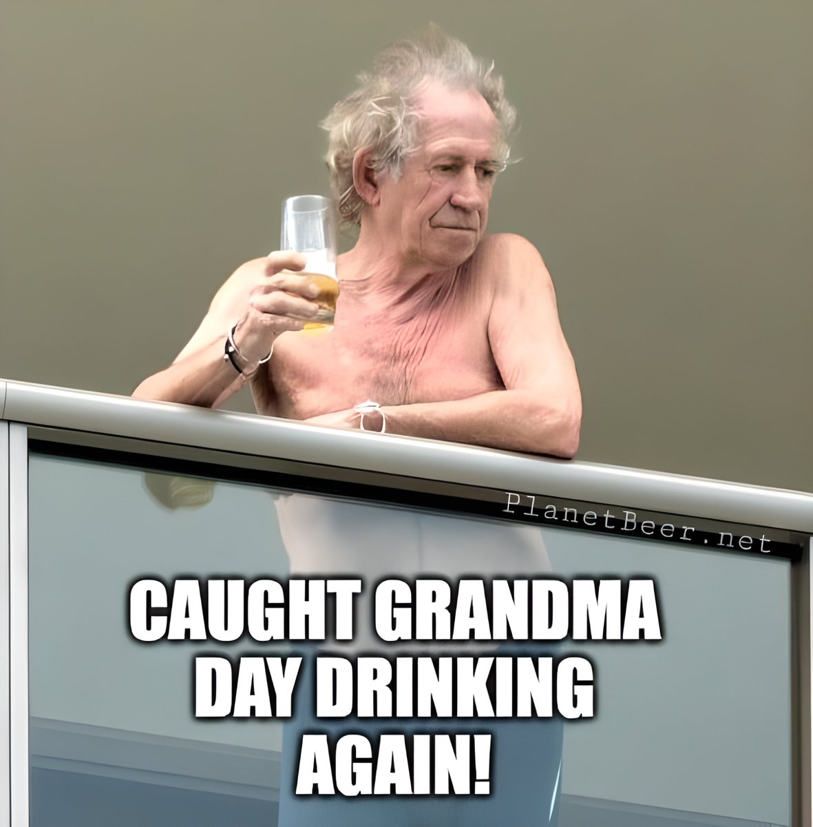 PLANETBEER1's tweet image. LMAO!!!! ☀🍺👵🤣  #TipsyTuesday #Grandma #DayDrinking #Humor