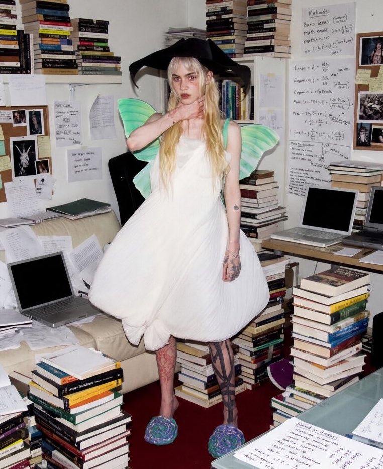 hourly grimes tweet media
