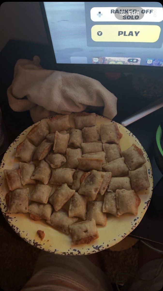 kyle "Chick Pounder" thundercock tweet media