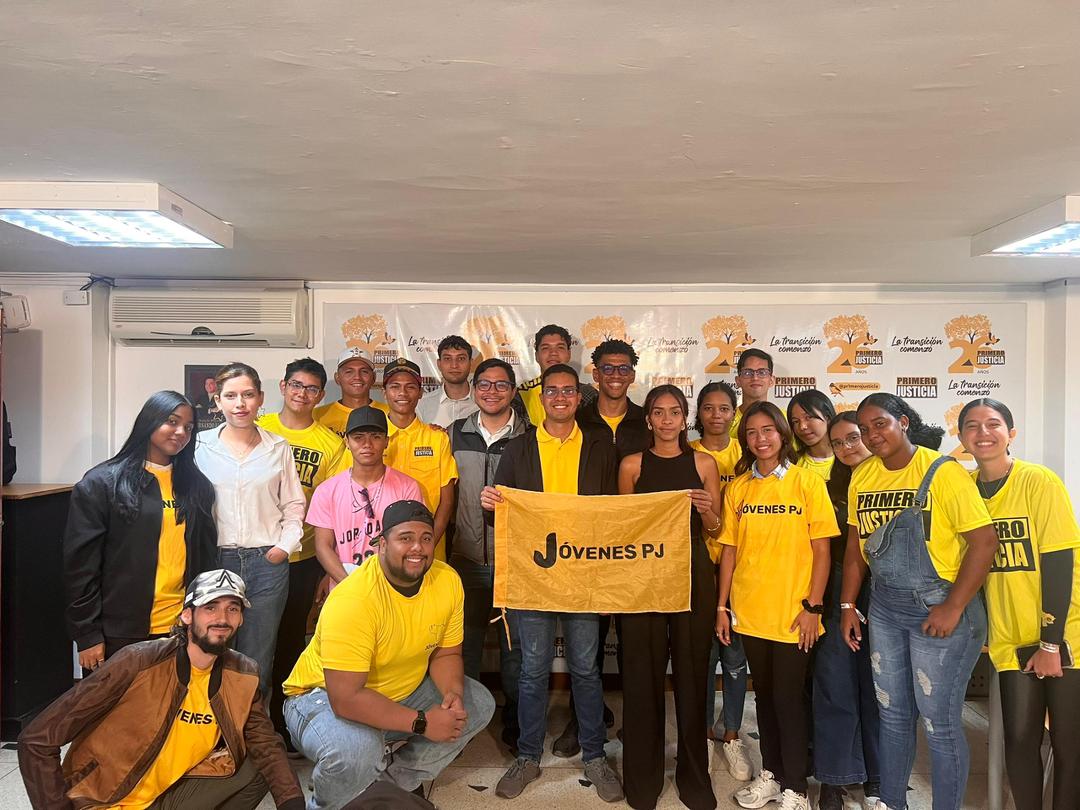 Primer Encuentro de la Juvenil

<a href="/Pr1meroJusticia/">Primero Justicia</a> <a href="/JovenesPr1meroJ/">Jóvenes Primero Justicia</a> <a href="/JovenesPJ/">Jóvenes PJ</a>