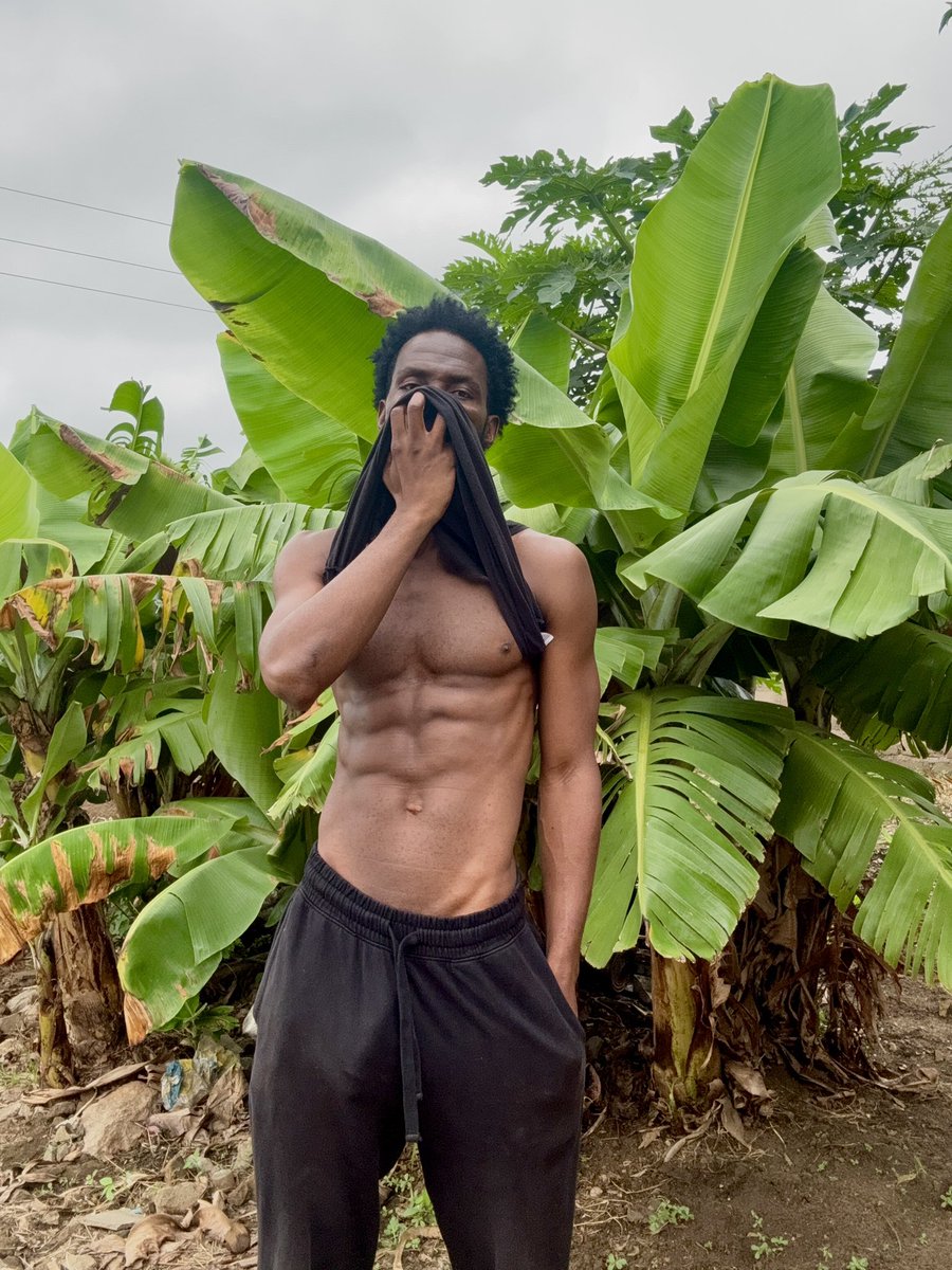 king_onx's tweet photo. 🍌 https://t.co/IlQDO32bdm