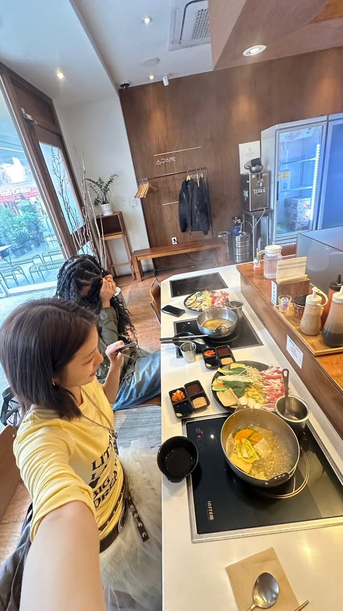 🦥| Atualização da Kelly nos stories do Instagram  

#트라이비 #TRI_BE #켈리 #Kelly