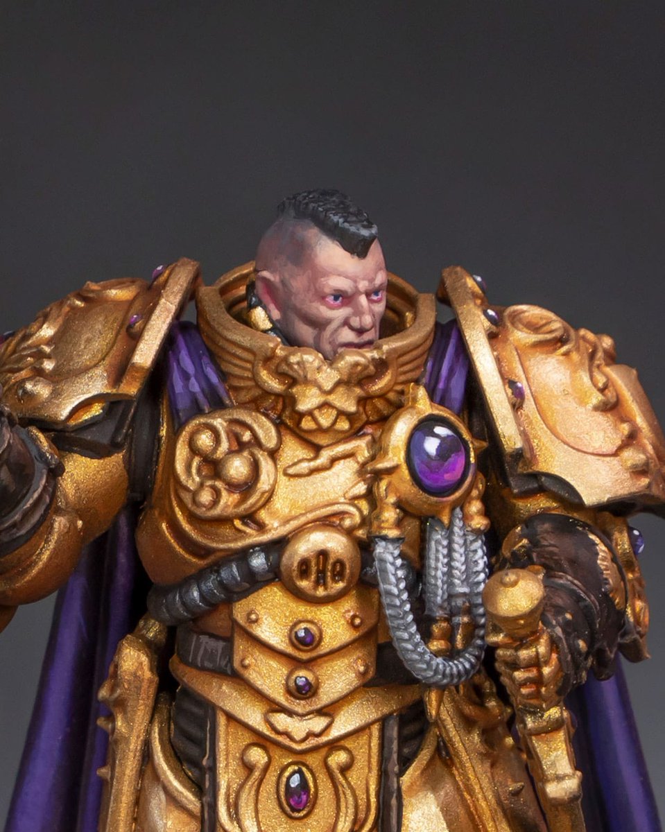 theminiaturista's tweet image. Just a quick paint of this Custode with true metallic, nothing special, but I like the contrast of the golden armor against the grey and desaturated tones of the base.

#warhammer40k #warhammer #warhammercommunity #gamesworkshop
