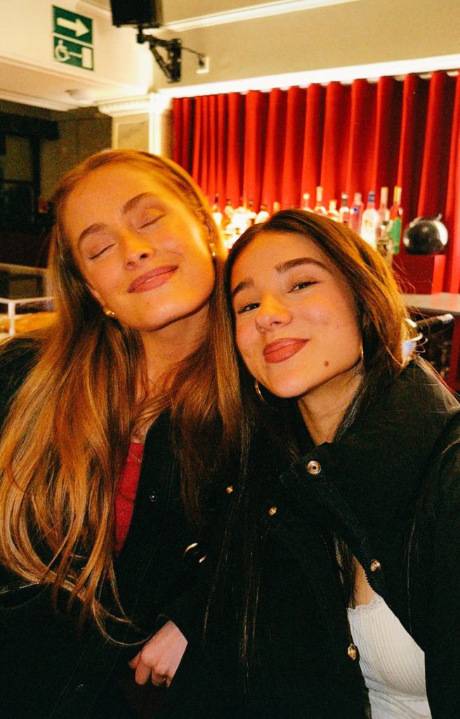 | CRISVIA | 🤠🪻🐿️ | ✨🌙🗡️🗡️ tweet media