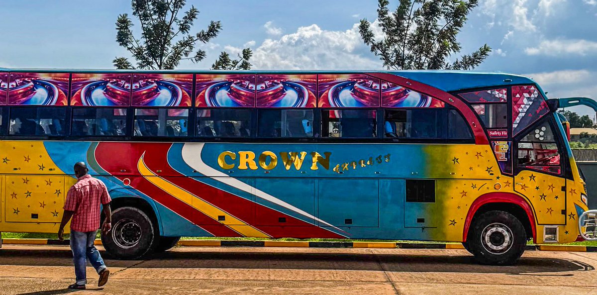 MoWT_Uganda's tweet image. 📍COMPLIANCE UPDATE: Mandatory Vehicle Inspection for Passenger Buses

In fulfillment of the recent Government directive, passenger bus companies are checking in at the Namanve Motor Vehicle Inspection Centre for mandatory inspection of their fleet.

#PURPOSE: The exercise is