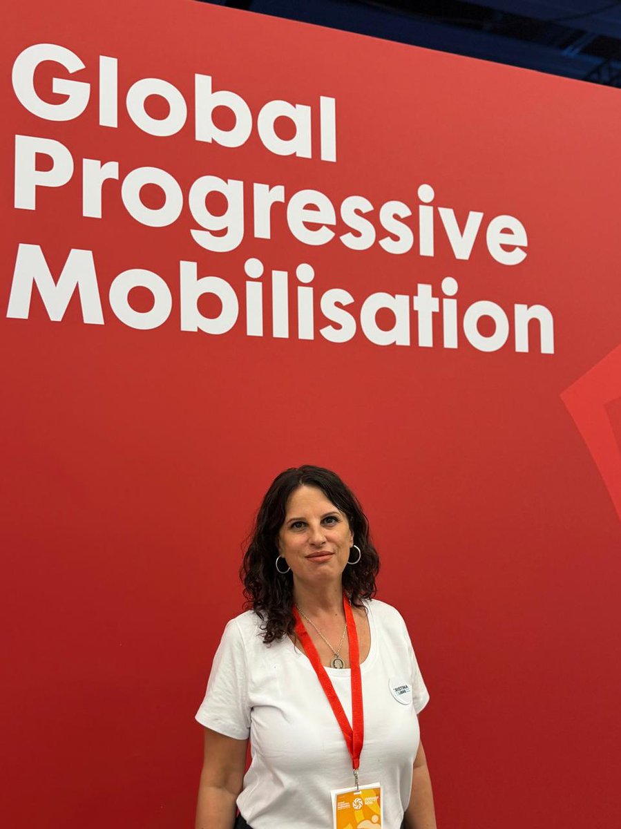 Frente a una extrema derecha global que concentra poder, debilita la democracia y genera desigualdad, desinformación y división, diferentes líderes y fuerzas de todo el mundo nos reunimos para construir una respuesta común: más democracia, más igualdad y un orden internacional