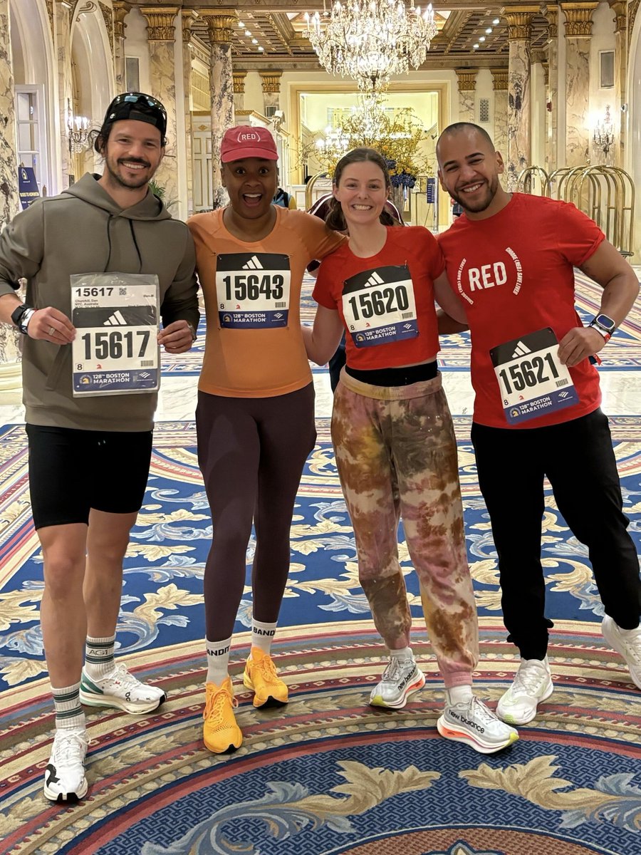 RED's tweet image. Happy #BostonMarathon day! We're throwing it back to the 2024 Boston Marathon, presented by (RED) Partner @bankofamerica, when @dopequeenpheebs, @churchill_dan, Jeffrey Mc Eachern, and Belle Zelazny, ran to raise over $40K for (RED)'s fight against global health injustice.