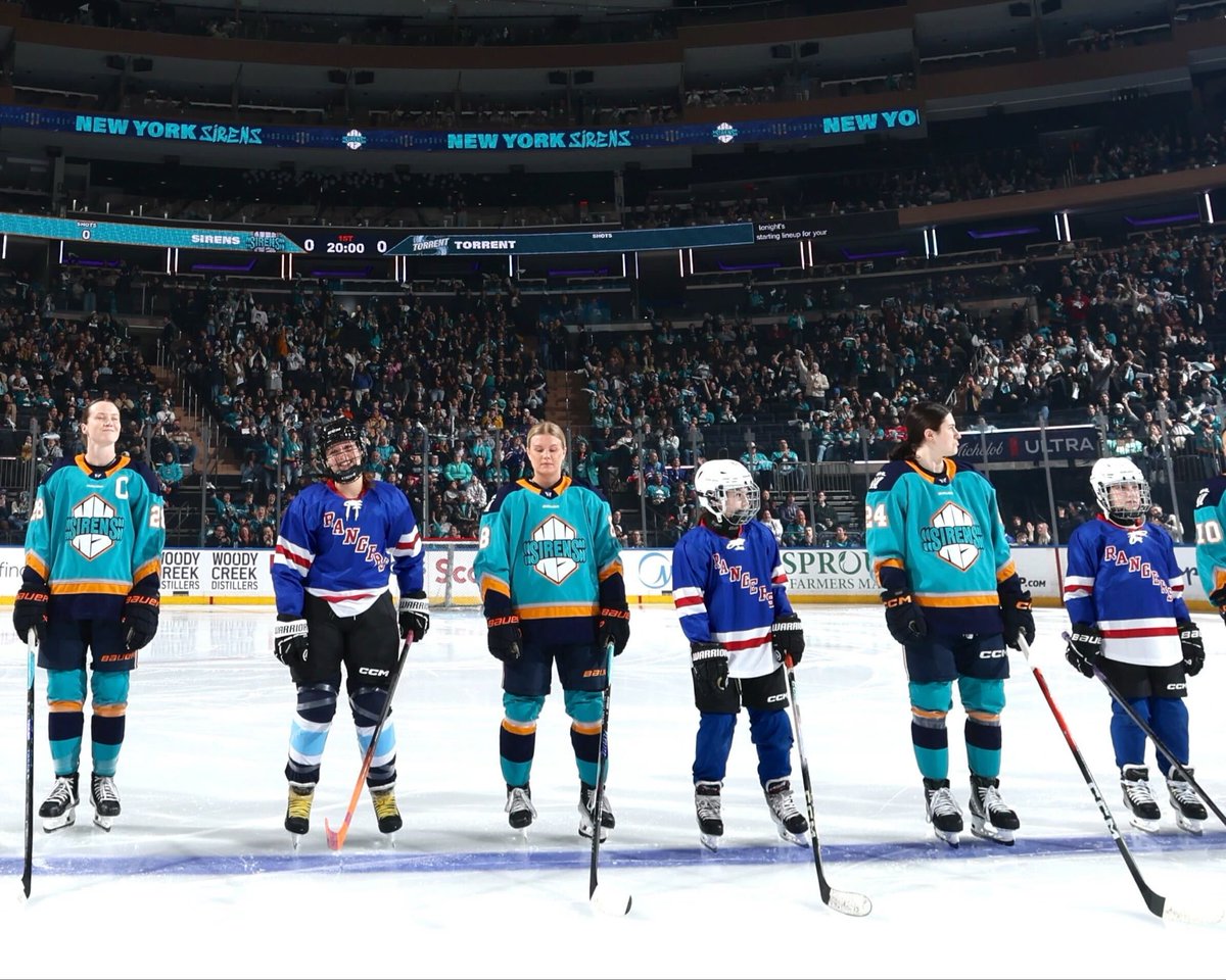JuniorRangers's tweet photo. What a moment for our JR Girls 🤩￼

@TheGarden hosted its first-ever @thepwhlofficial game, setting a new US attendance record for women’s professional hockey, and select players from our Girls Hockey League were able to be a part of it! https://t.co/C6QuU7QJm6