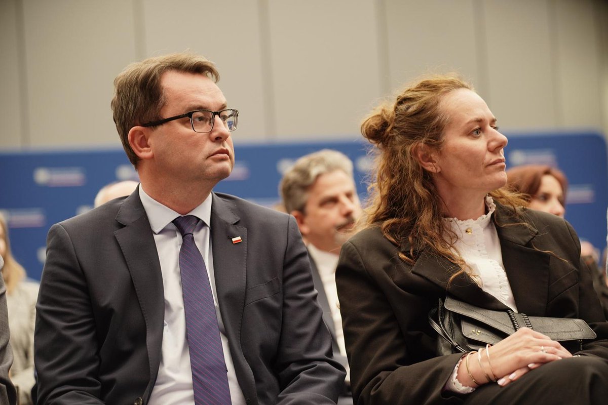 Służba Więzienna tweet media
