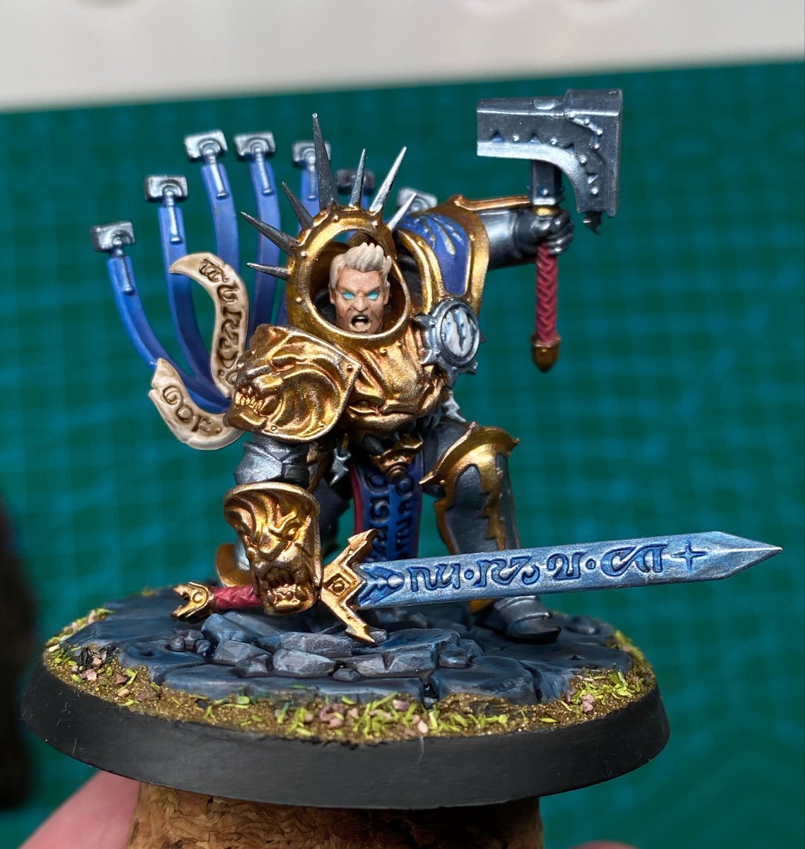 JD1047x's tweet photo. Gardus Steel Soul. For the sword I used  Tidal Wave contrast paint over Cobalt Metal then highlighted with Shining Silver. 

#WarhammerCommunity #Warhammer #AgeOfSigmar https://t.co/398wO6nM4C