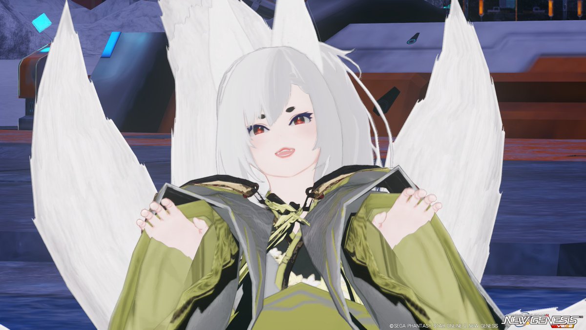 ミカリフ： 最近コミュ障き～つね tweet media