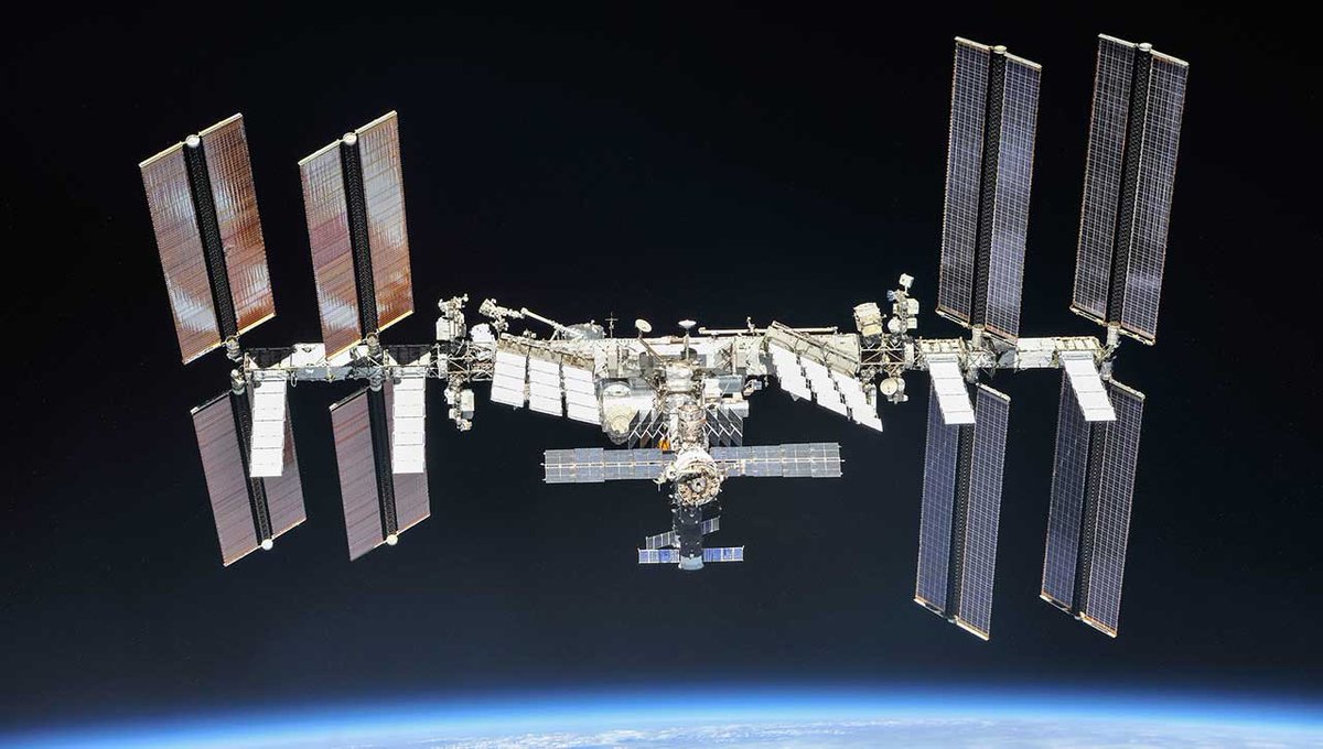 RevesdEspace's tweet photo. 📢 Jour de désamarrage à l’ISS
🛰 Cargo de ravitaillement #ProgressMS32
⏰ désamarrage prévu à 22h08 UTC
📷 Image archive de l'ISS https://t.co/3Iotasxkk3