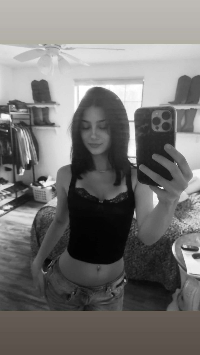 lace peeking through👀