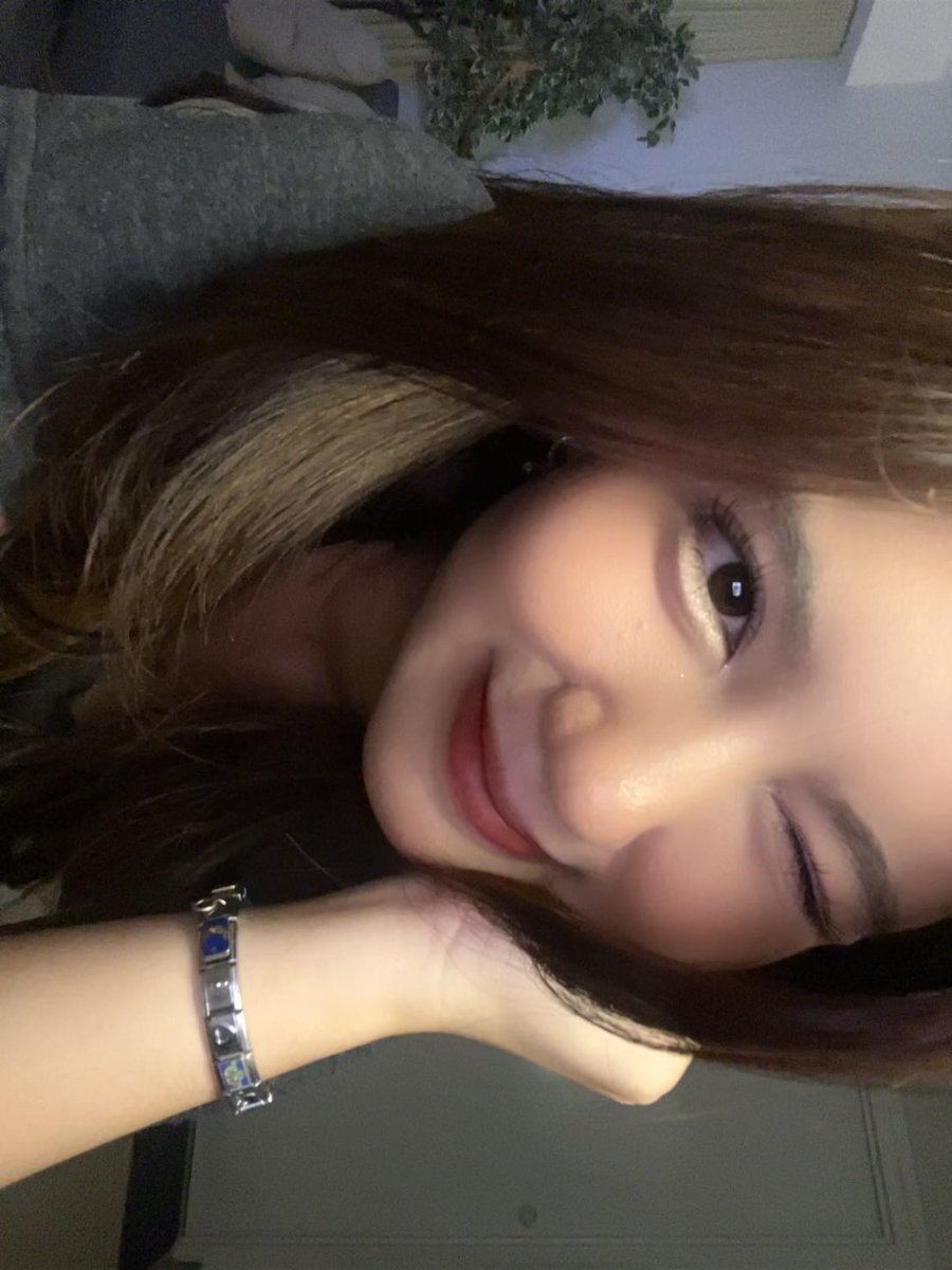 Indira Putri tweet media