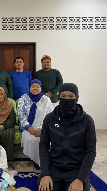 9nAn tweet media