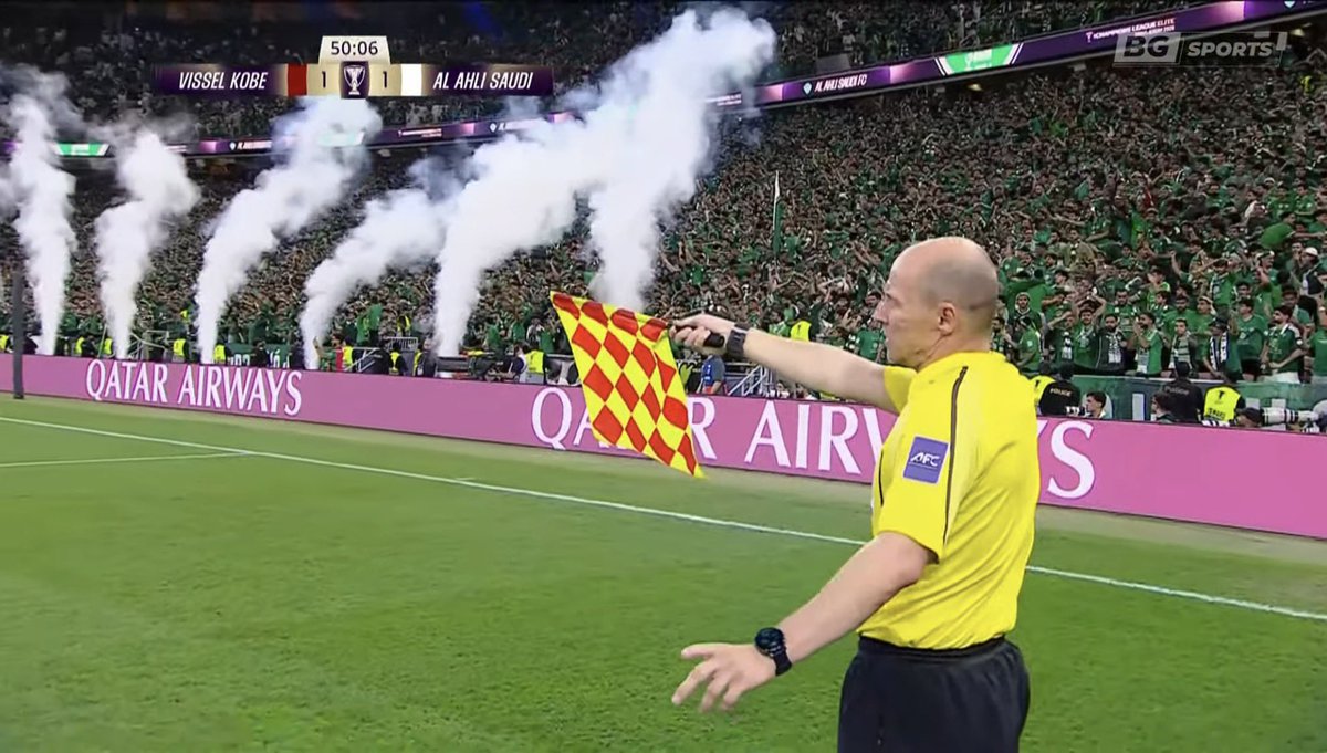 SNE_Sports's tweet image. Ivan Toney almost made equalizer but disallowed by VAR ⚽️🖥️❌

Vissel Kobe 1-0 Al Ahli Saudi

#ACLElite #VISvAHL
#SNESports 
#LifeTelco