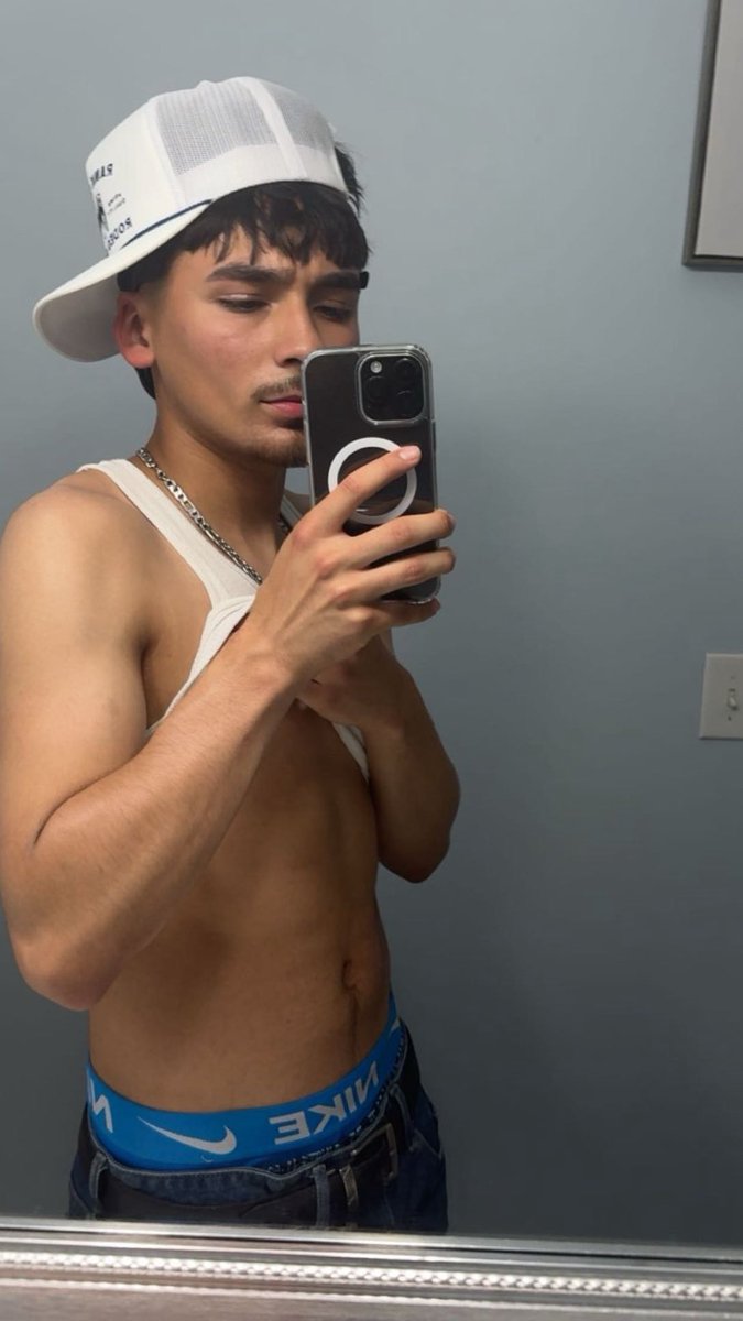 jaco2s1uty tweet media